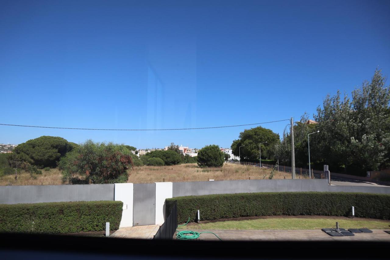 Vila dos Salgados em frentre a praia e ao Golf dos Salgados Guia (Faro) Exterior foto